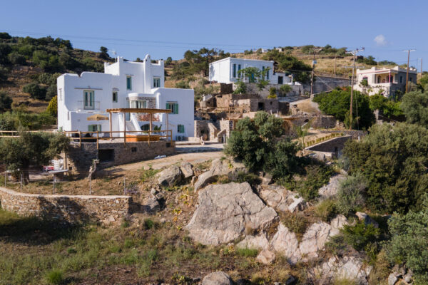 Giampoura Estate